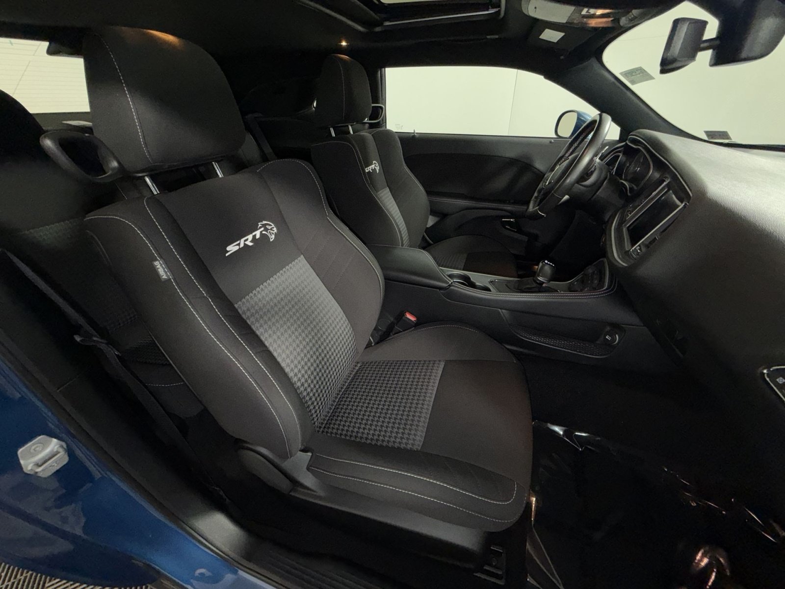 Used 2020 Dodge Challenger SRT Hellcat RWD image 26