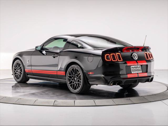 Used 2013 Ford Mustang Shelby GT500 RWD image 3