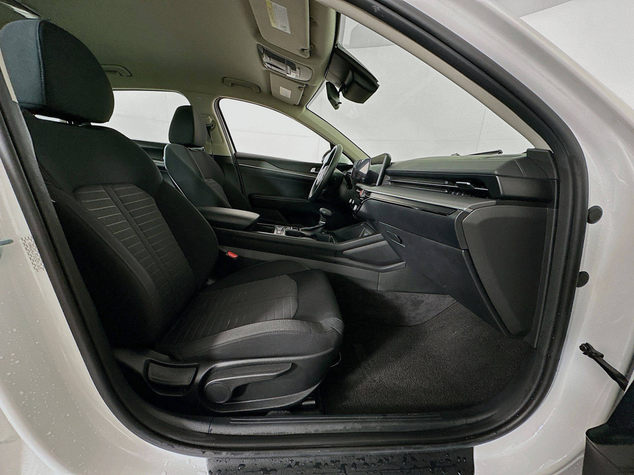 Used 2025 Kia K5 LXS image 29