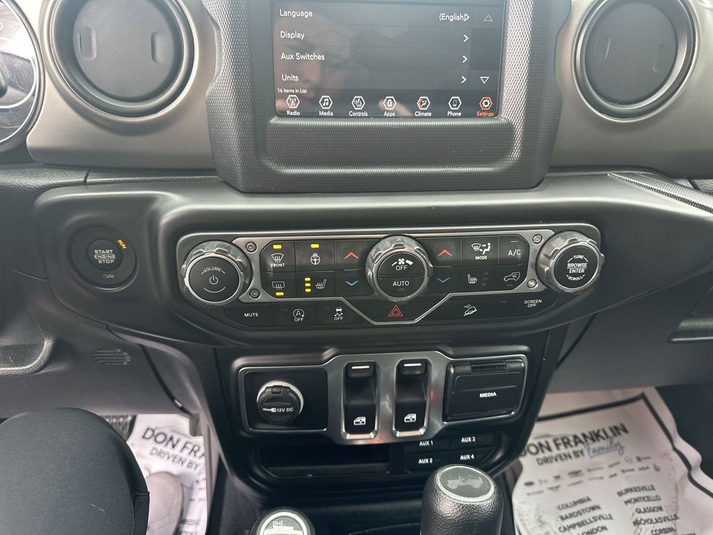 Used 2020 Jeep Wrangler Sport image 22