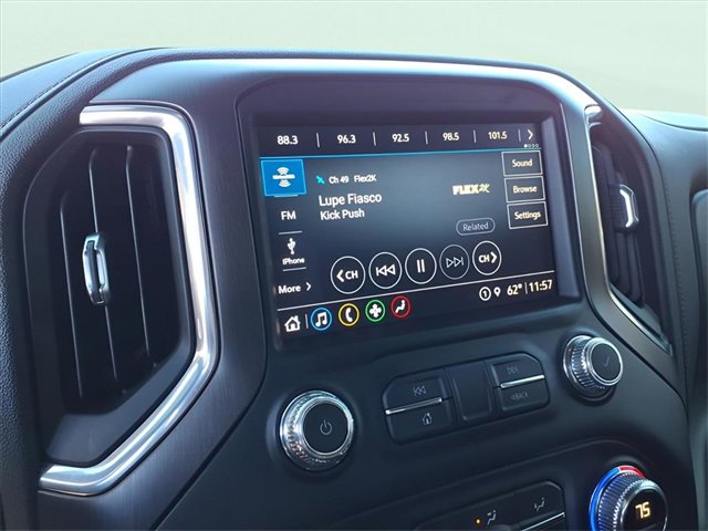 Used 2021 GMC Sierra 1500 AT4 image 16