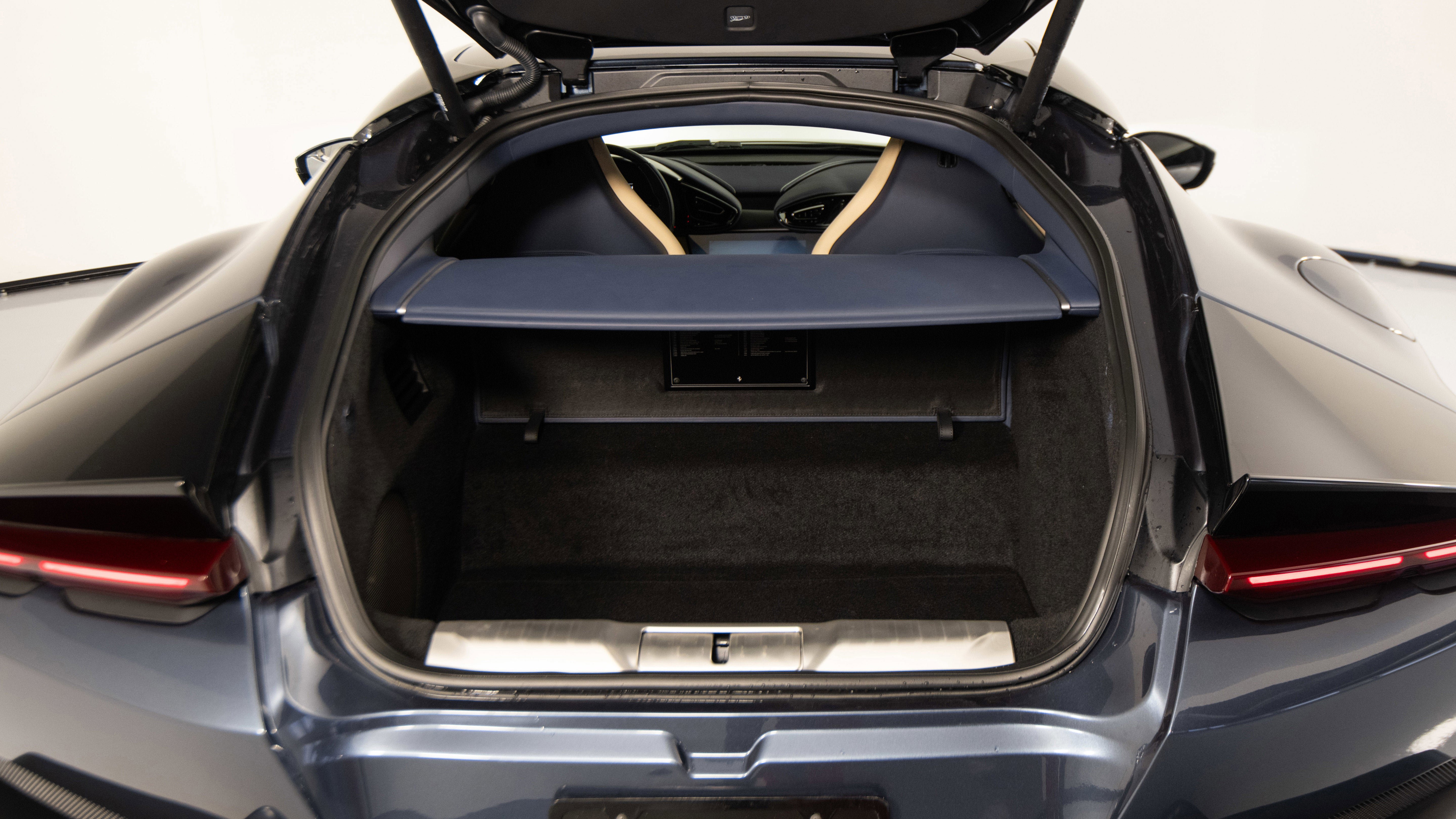 Certified 2025 Ferrari 12Cilindri image 34