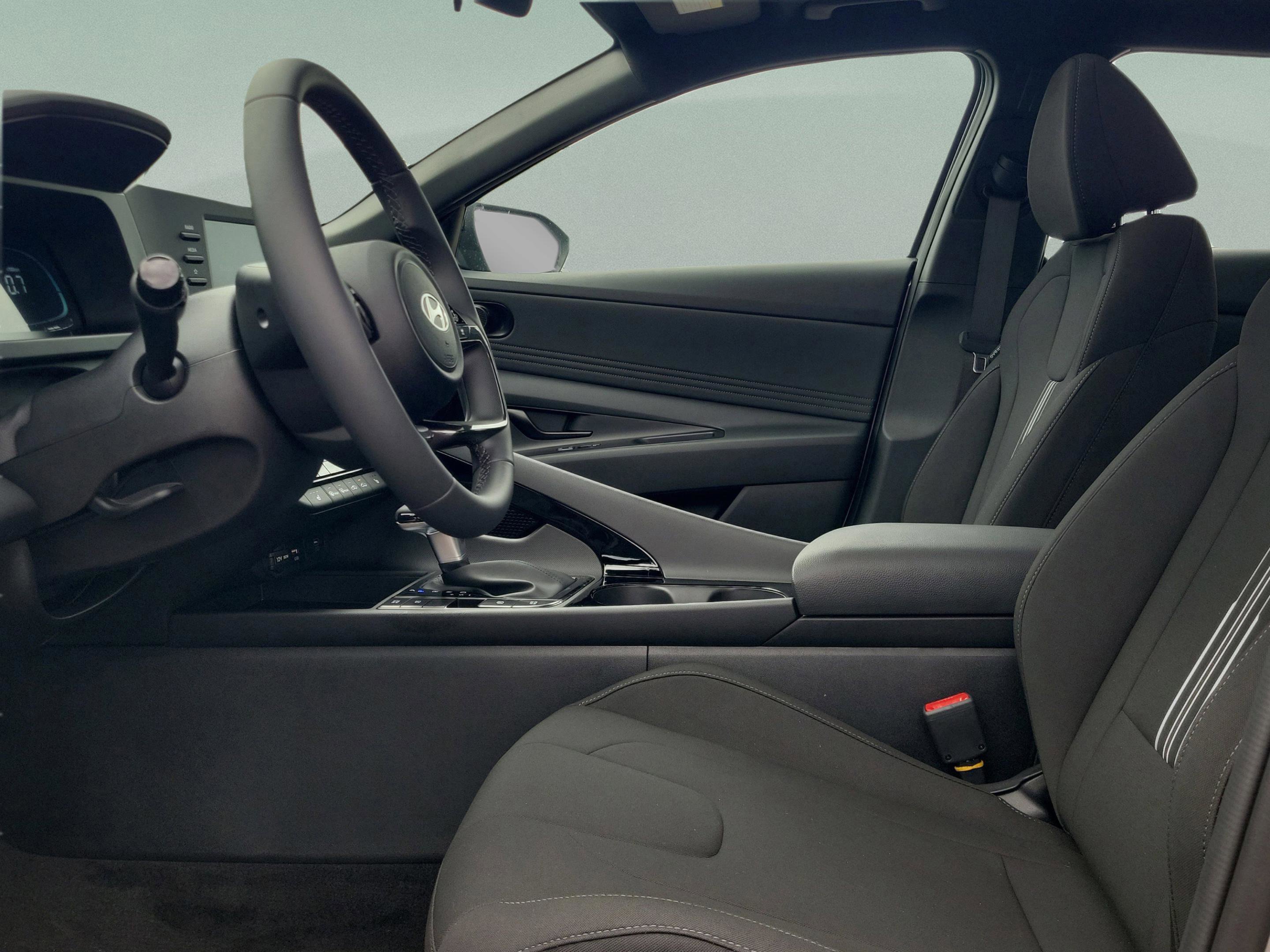 New 2026 Hyundai Elantra SEL Sport image 14