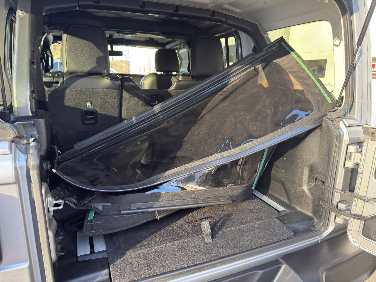 Used 2021 Jeep Wrangler Unlimited Sahara w/ Uconnect 4C Nav & Sound Group image 36