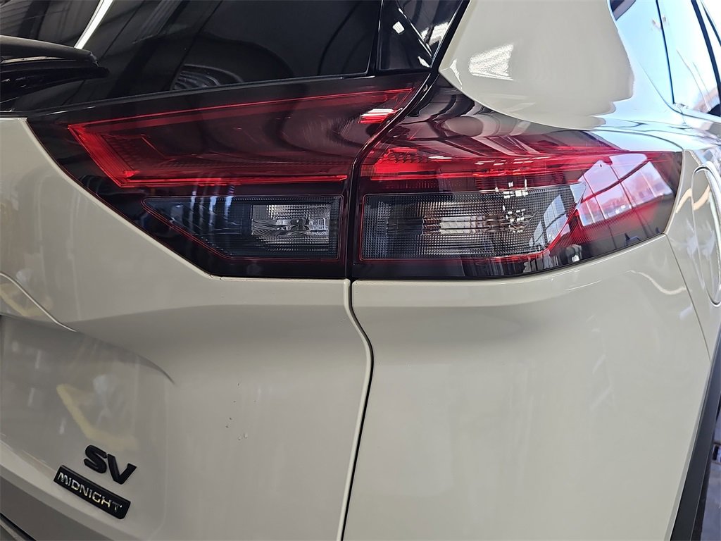 Used 2023 Nissan Rogue SV w/ SV Premium B Package image 33