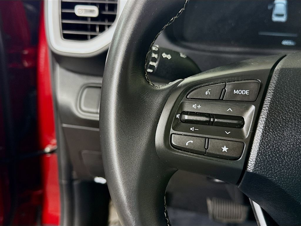Certified 2024 Hyundai Venue Limited image 22