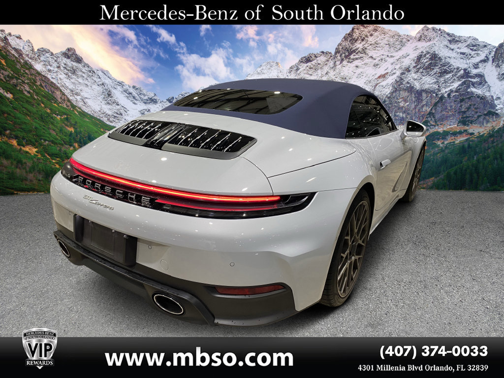 Used 2025 Porsche 911 Carrera RWD image 13