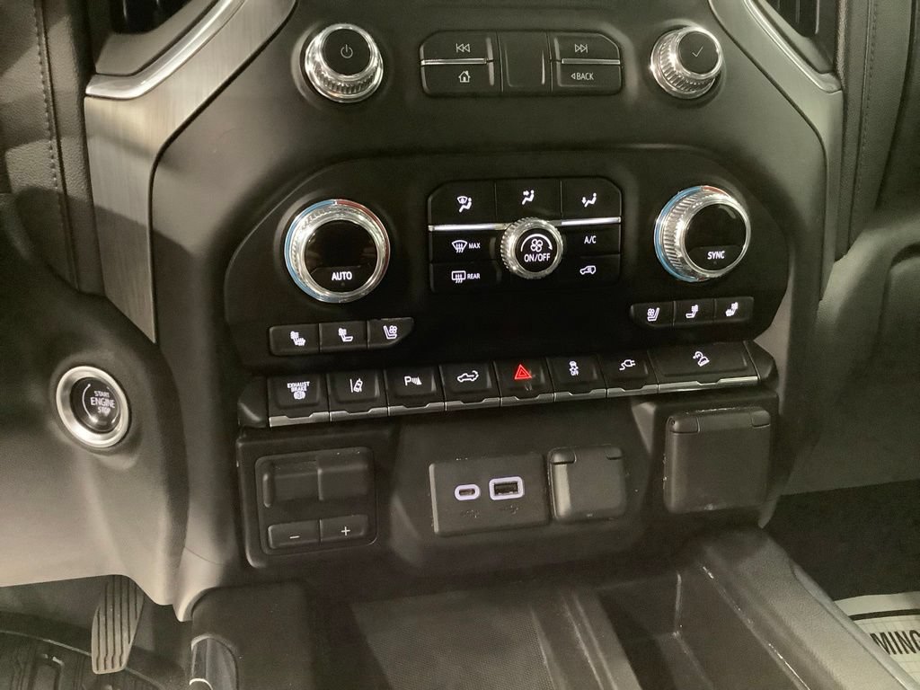 Used 2021 GMC Sierra 2500 Denali w/ Denali Ultimate Package AWD/4WD image 21