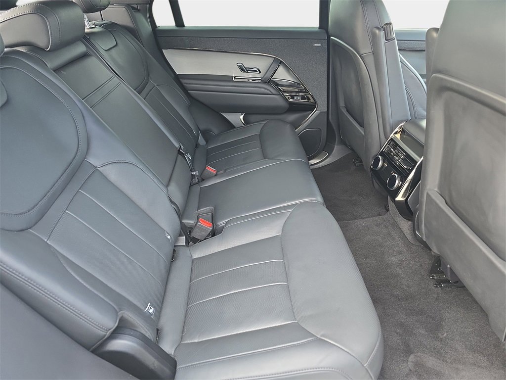 Certified 2024 Land Rover Range Rover Sport Dynamic SE image 11