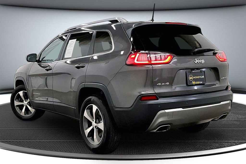 Used 2019 Jeep Cherokee Limited AWD/4WD image 4