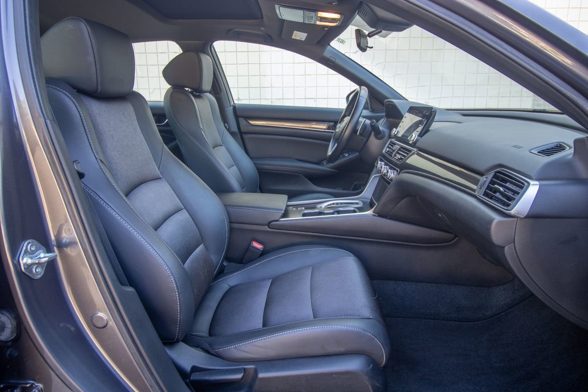 Used 2020 Honda Accord Sport image 22