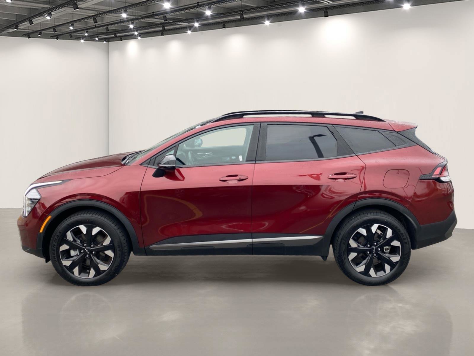 Certified 2024 Kia Sportage X-Line w/ X-Line Premium Package image 5