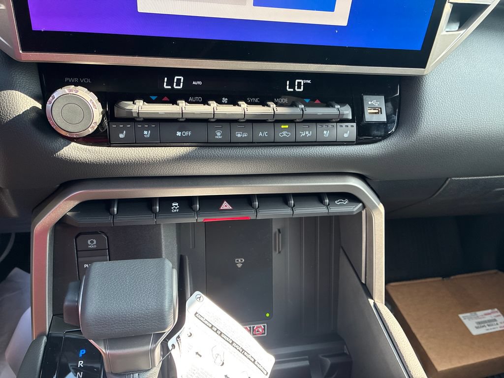 New 2026 Toyota Tundra Limited w/ Power Package RWD image 25