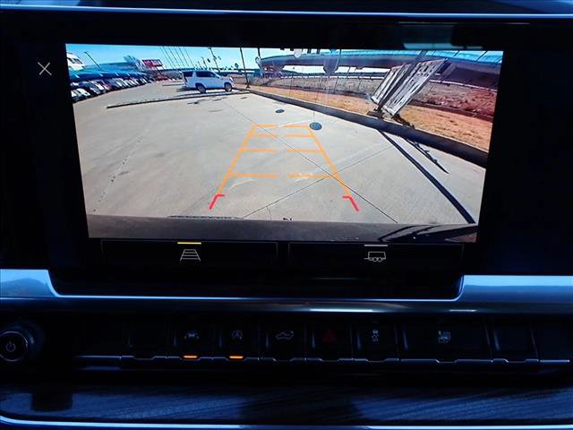 Used 2024 Chevrolet Silverado 1500 LT w/ Protection Package image 16