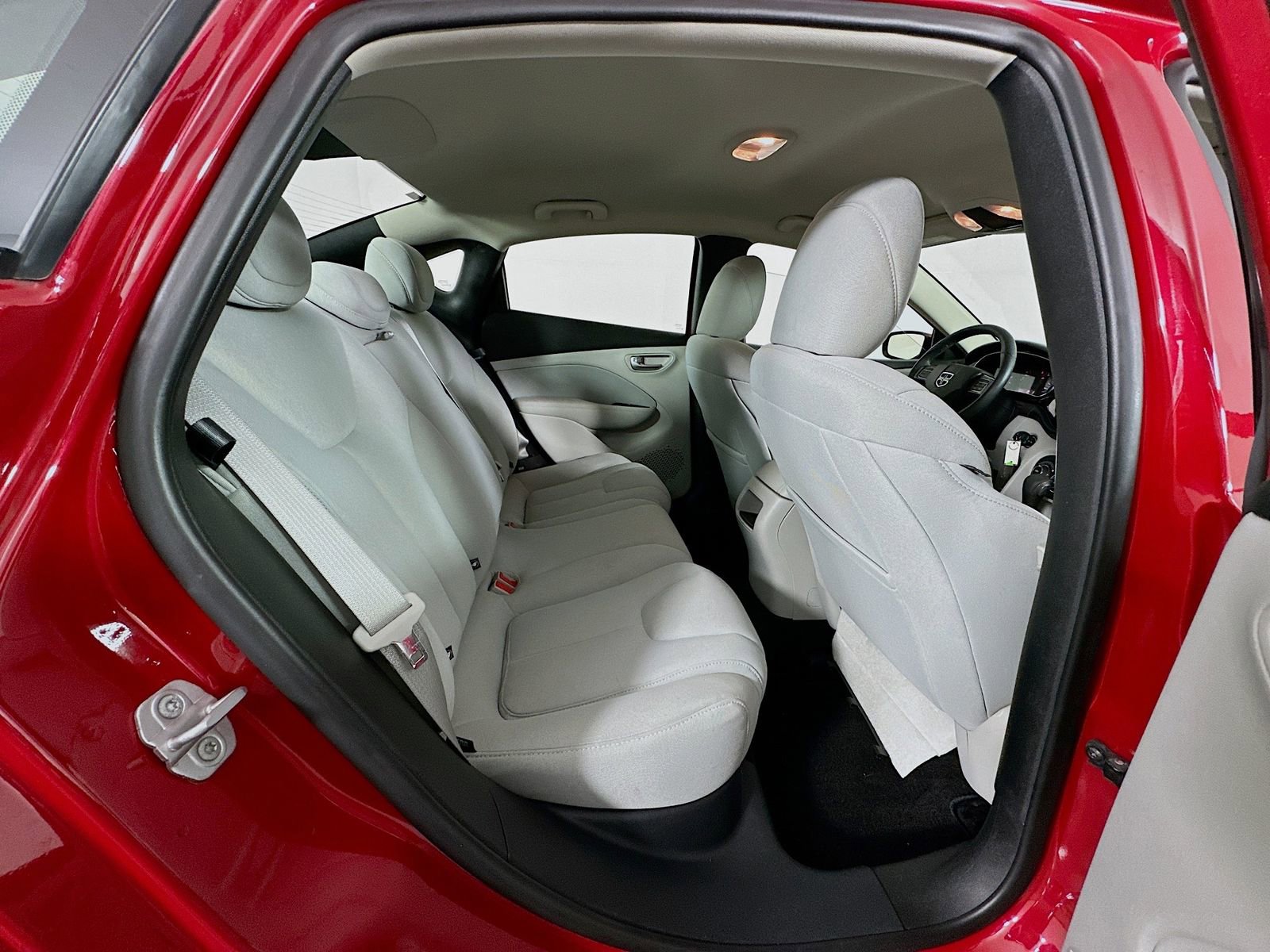 Used 2013 Dodge Dart SXT w/ Popular Equipment Group FWD image 23