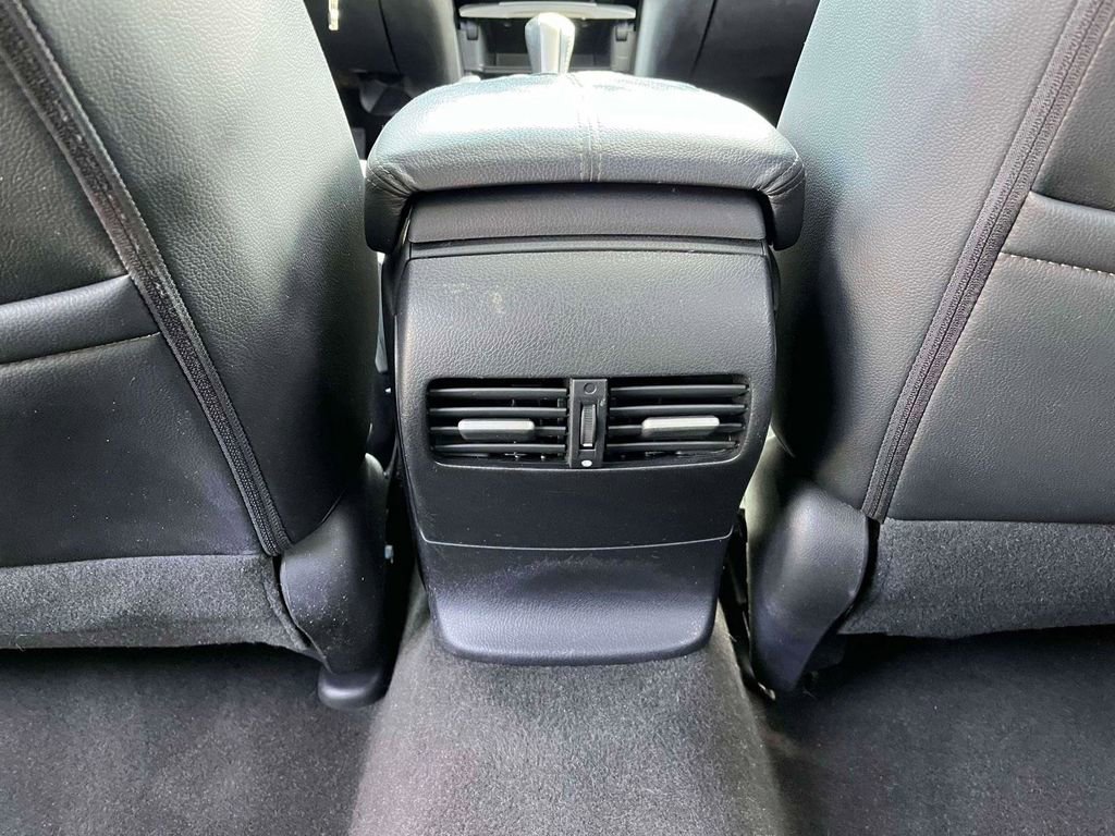 Used 2012 Honda Crosstour EX-L image 7