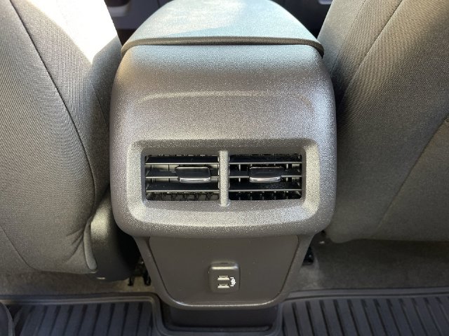 Certified 2024 Chevrolet Equinox LT FWD image 20