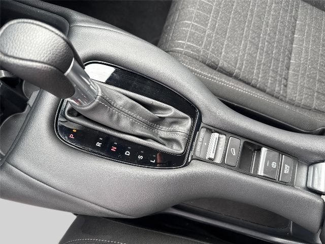 Used 2023 Honda HR-V LX image 13