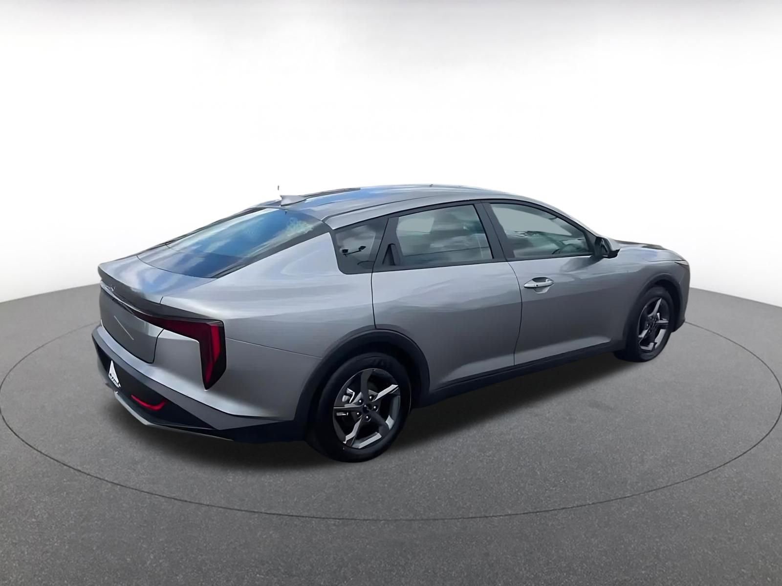Used 2025 Kia K4 FWD image 12