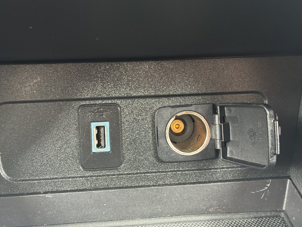Used 2019 Ford Escape SEL FWD image 41