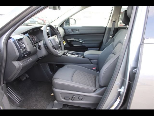 New 2026 Nissan Pathfinder SV AWD/4WD image 10