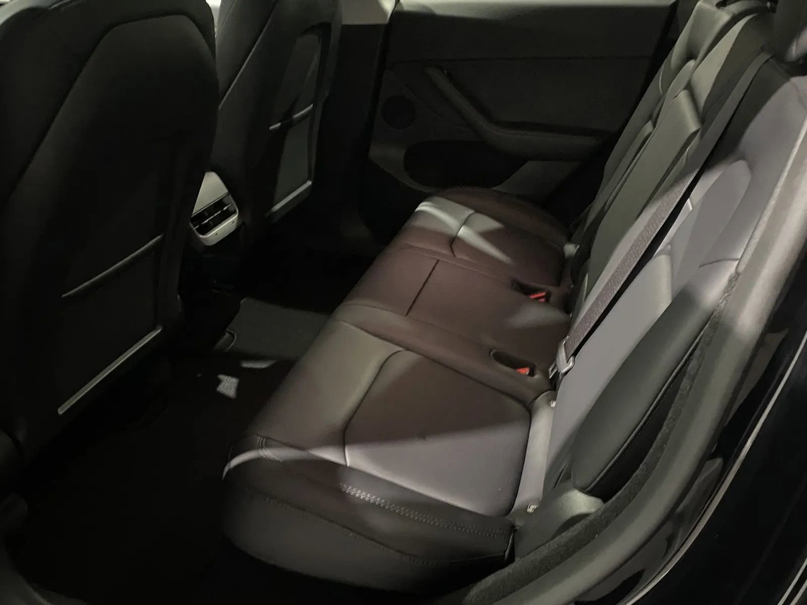 Used 2023 Tesla Model Y Performance image 9