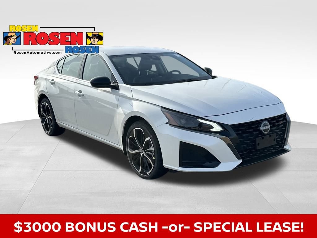 New 2025 Nissan Altima 2.5 SR image 7