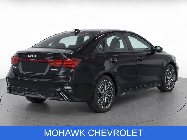 Used 2022 Kia Forte GT-Line FWD image 5