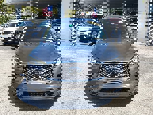 Used 2023 INFINITI QX50 Luxe image 2