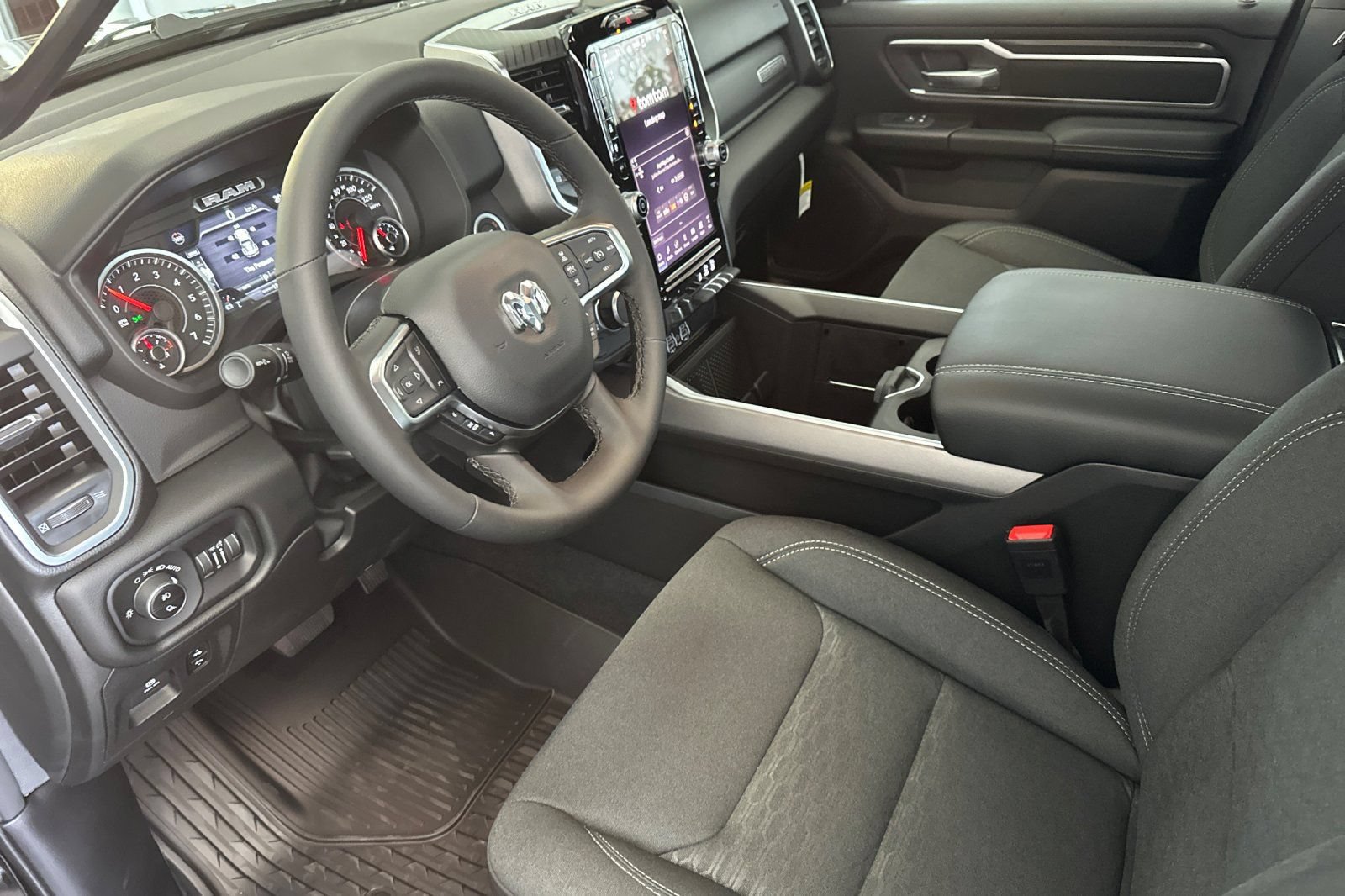 New 2026 RAM 1500 Big Horn AWD/4WD image 10