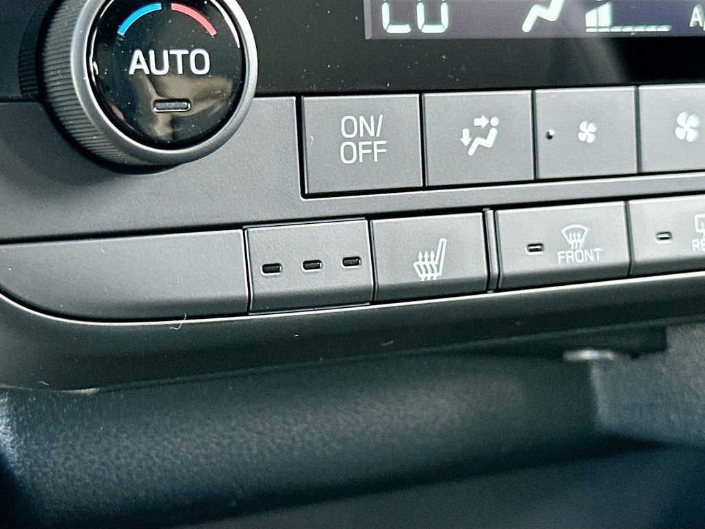 New 2026 Subaru Outback Limited AWD/4WD image 21