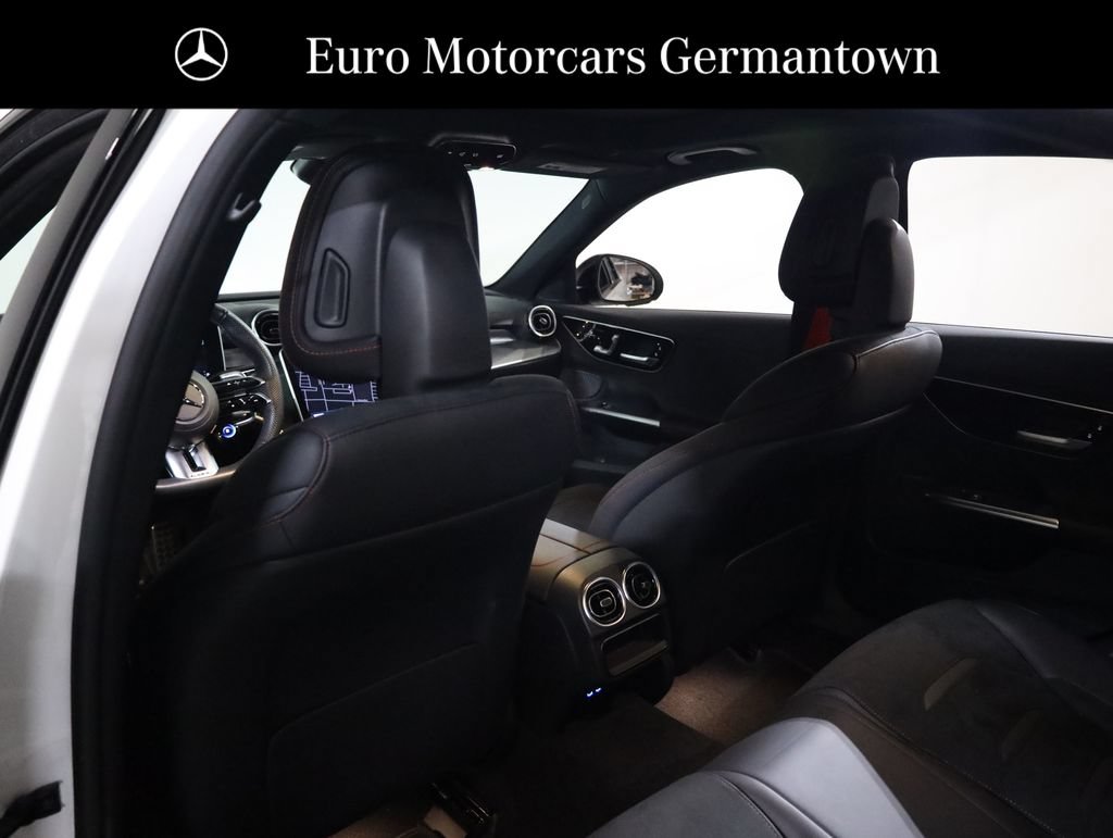 Used 2024 Mercedes-Benz C 43 AMG 4MATIC Sedan image 41