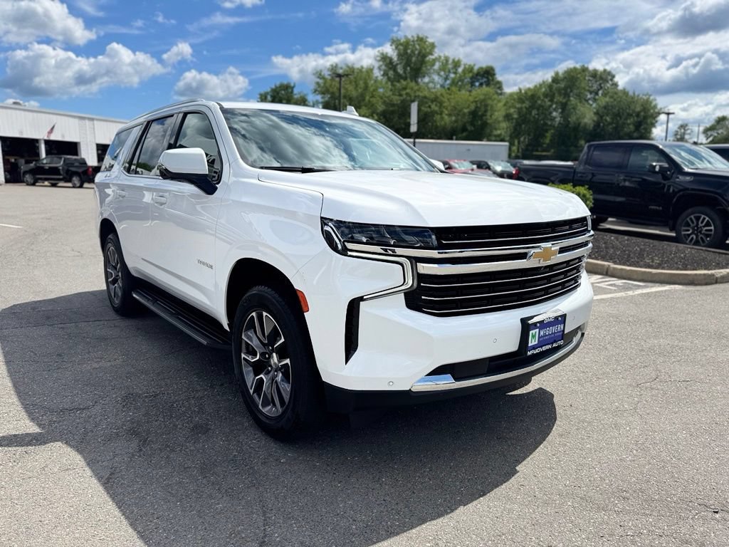 Used 2021 Chevrolet Tahoe LT w/ LT Signature Package AWD/4WD image 9
