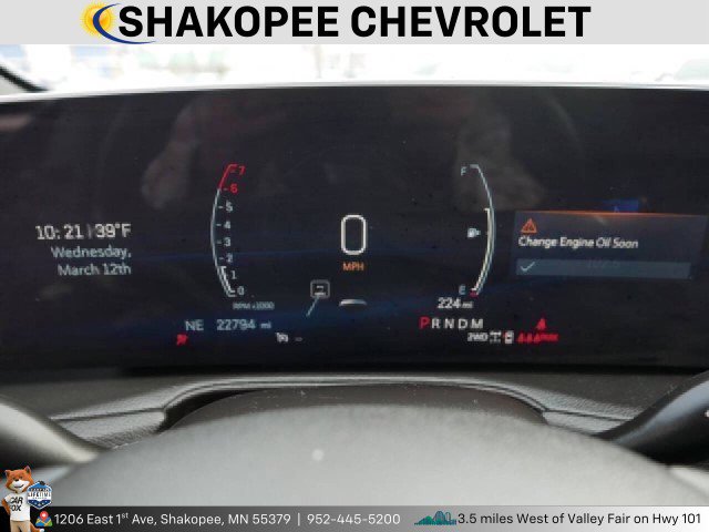 Used 2024 Cadillac XT4 Premium Luxury image 16