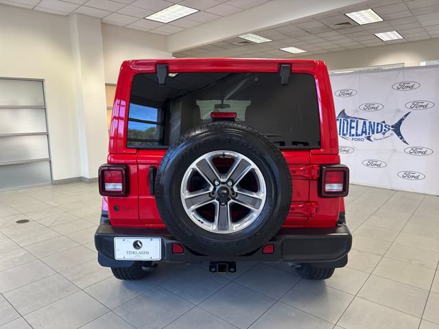 Used 2021 Jeep Wrangler Unlimited Sahara AWD/4WD image 7
