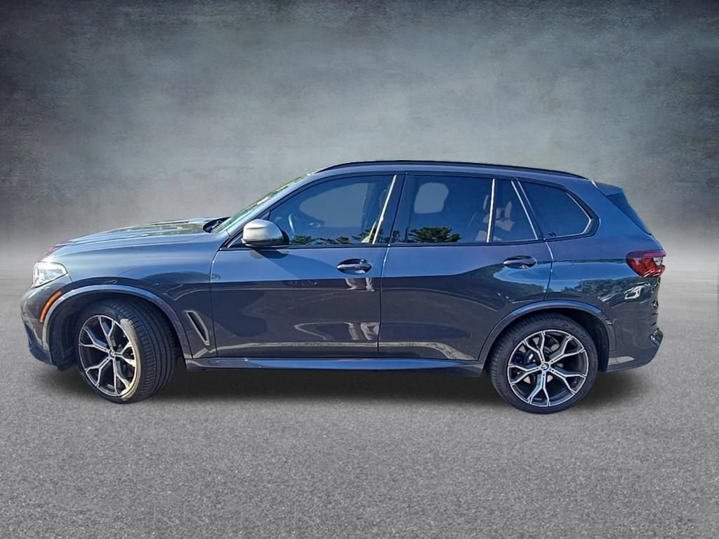 Used 2022 BMW X5 M50i w/ Executive Package AWD/4WD image 4
