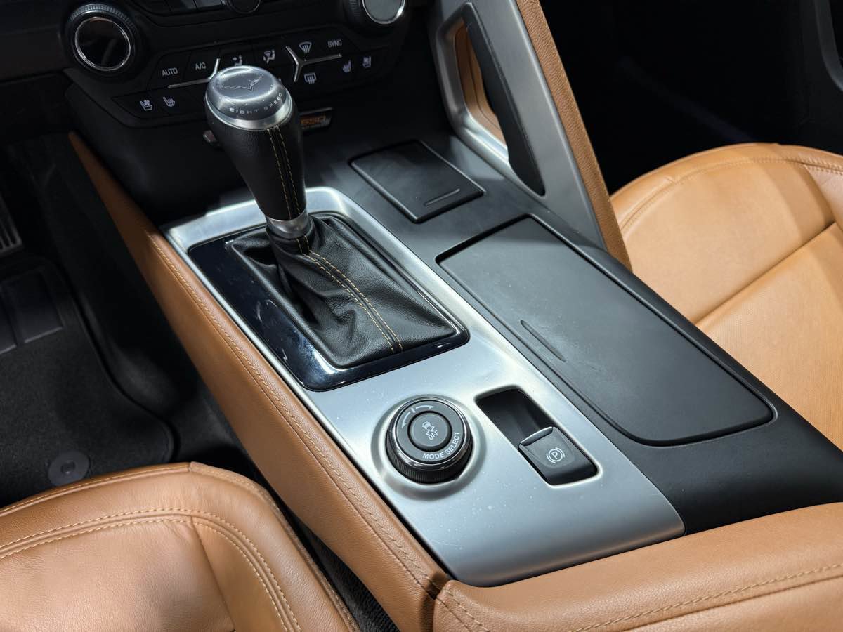 Used 2016 Chevrolet Corvette Z06 w/ 2LZ Preferred Equipment Group image 12