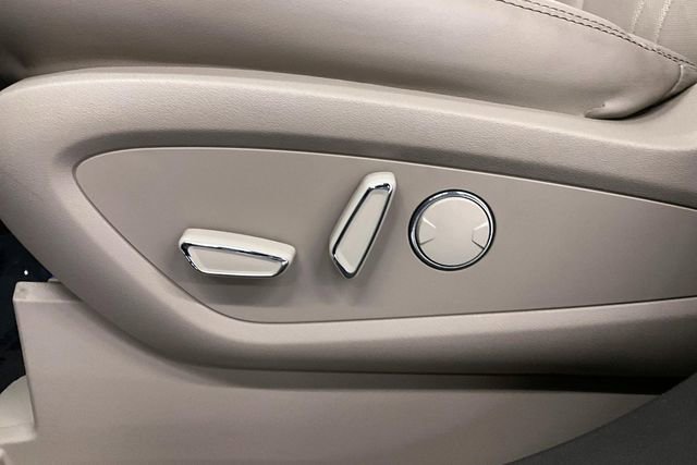 Used 2022 Lincoln Nautilus Reserve image 40