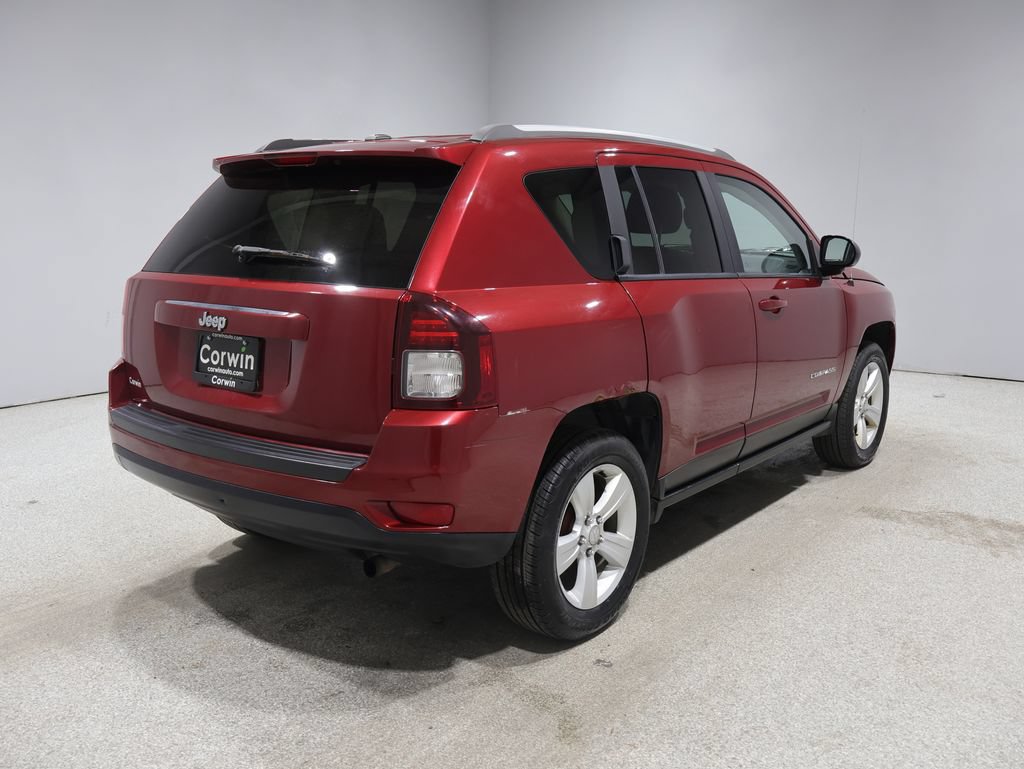 Used 2016 Jeep Compass Sport w/ Power Value Group FWD image 2