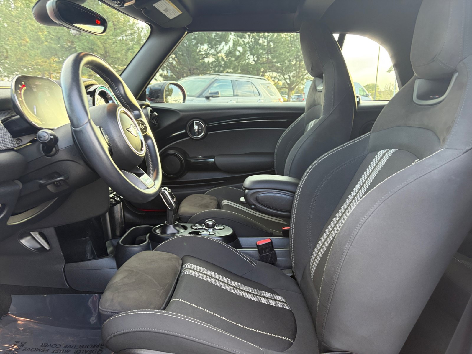 Used 2022 MINI Cooper John Cooper Works w/ Driver Assistance Package FWD image 15