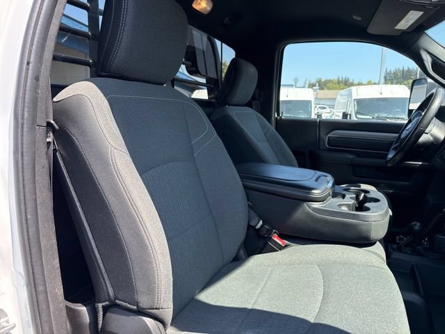 Used 2021 RAM 5500 Tradesman AWD/4WD image 12