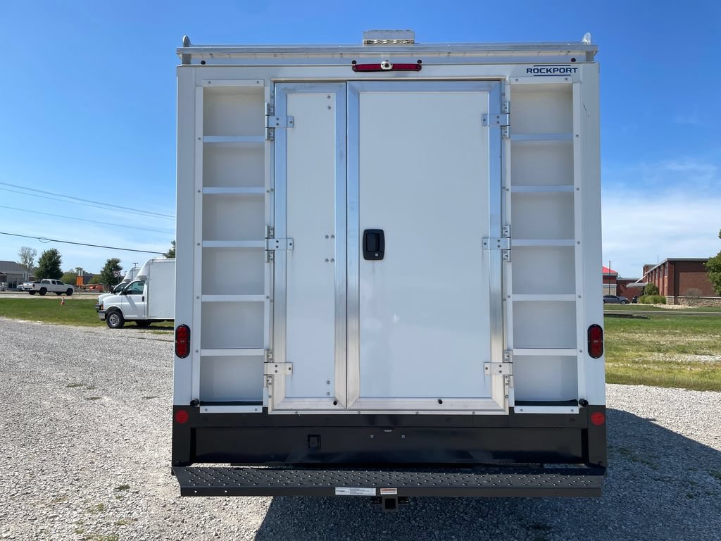New 2025 GMC Savana 4500 w/ Power Convenience Package RWD image 19