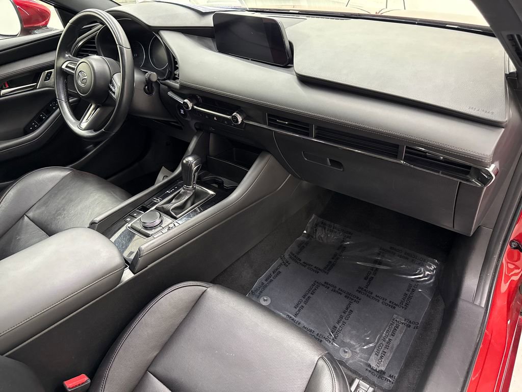 Used 2019 MAZDA MAZDA3 Hatchback w/ Premium Package FWD image 23