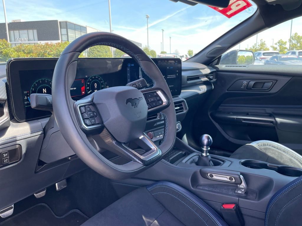 Used 2024 Ford Mustang Dark Horse RWD image 9