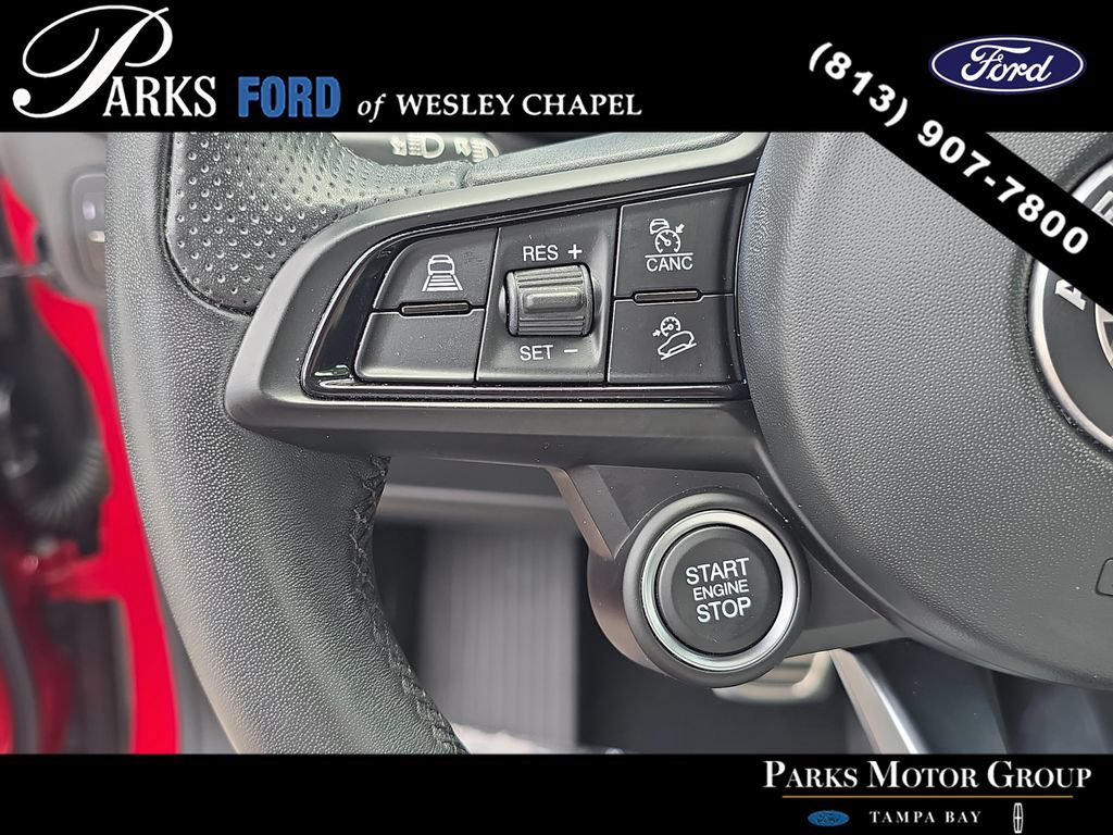 Used 2023 Alfa Romeo Stelvio Sprint RWD image 29