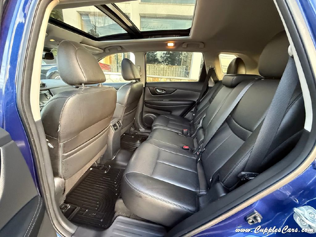 Used 2019 Nissan Rogue SL w/ Premium Package image 25