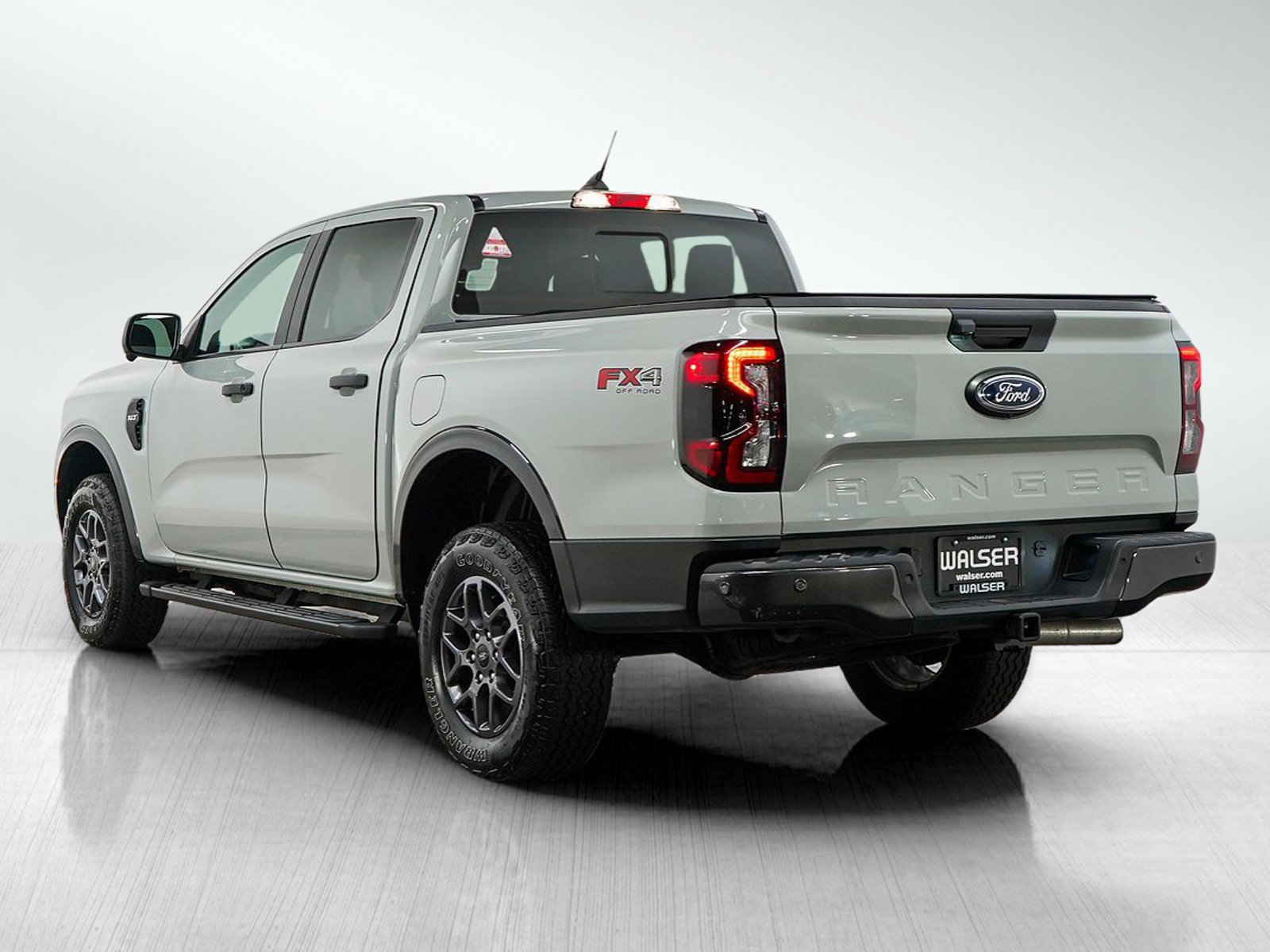 Used 2024 Ford Ranger XLT AWD/4WD image 3