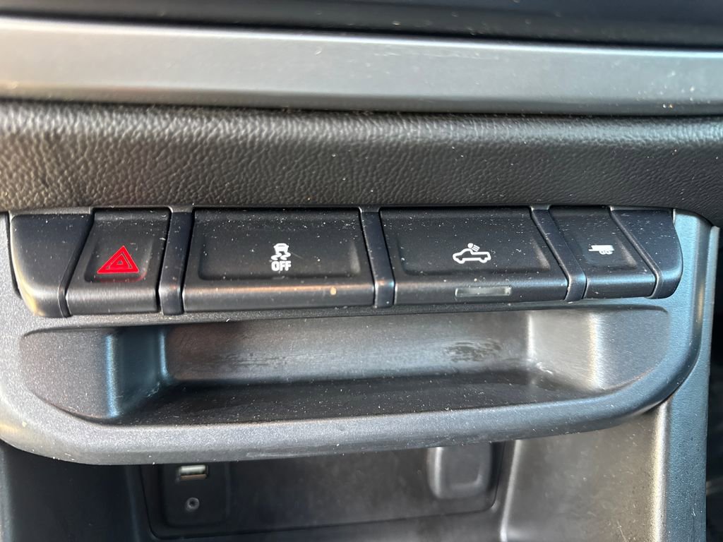 Used 2017 Chevrolet Colorado LT RWD image 33