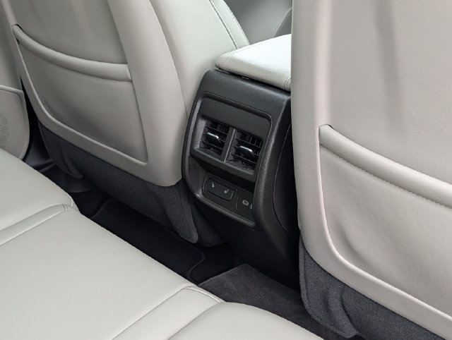 Used 2023 Cadillac XT4 Premium Luxury w/ Driver Assist Package FWD image 33