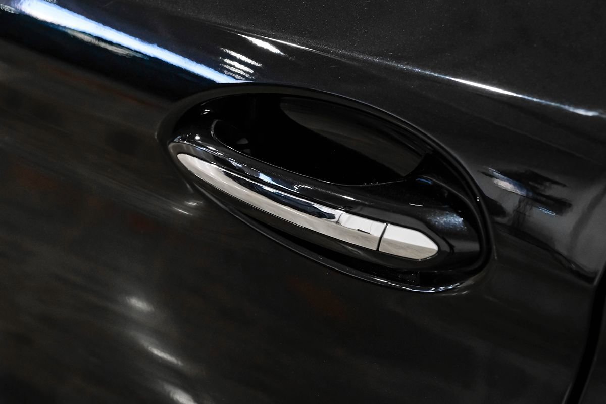 Used 2018 BMW M550i xDrive image 35